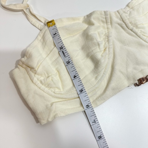 PrettyLittleThing Soft Yellow Top - Picture 12 of 12